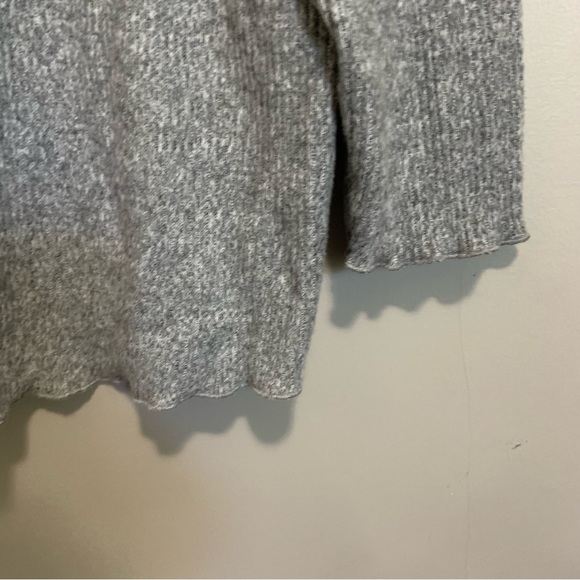 Grey Turtleneck - Picture 3 of 4
